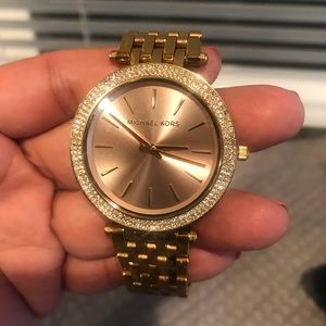 Genuine Michael Kors Darci MK-3507 Ladies Watch- Pink Dial & Swarovski Crystals.